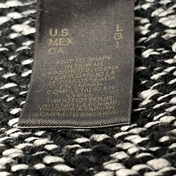 Liz Claiborne Tweed Black & White Sweater - Picture 10 of 15